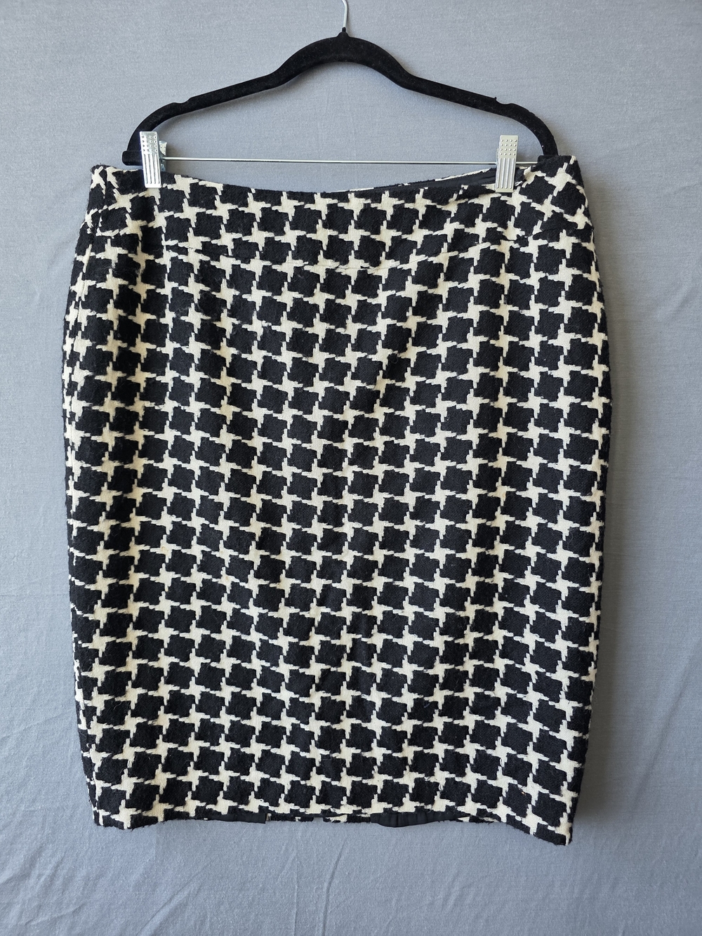 Lafayette 148 New York Houndstooth Wool Blend Pencil Skirt Size 16 Black Ivory